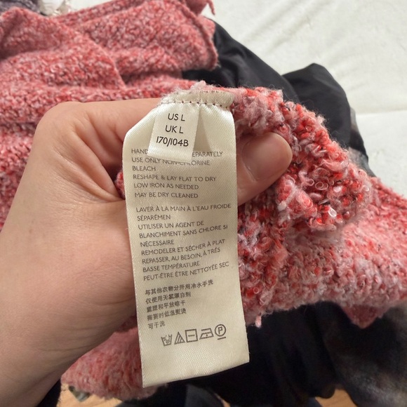 Free People BFF Cowl Neck Knit Sweater Size L - Picture 7 of 8